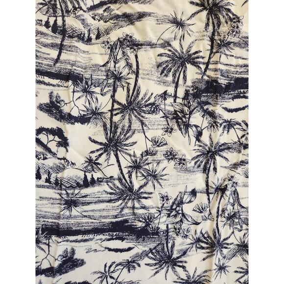 Torrid Short Sleeve Palm Summer Blouse 1 - Picture 2 of 8